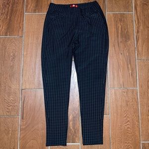 Maze Collection pants